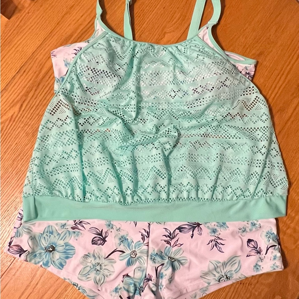 Woman’s 3xl Swimsuit